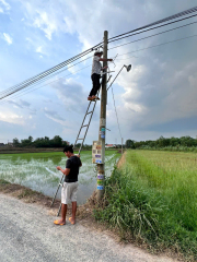 Xã Bàu Đồn: Vận động Nhân dân đóng góp gắn đèn năng lượng mặt trời