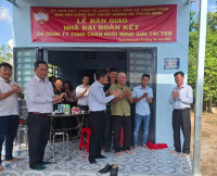 Xã Thạnh Bình tổ chức Lễ bàn giao nhà Đại đoàn kết