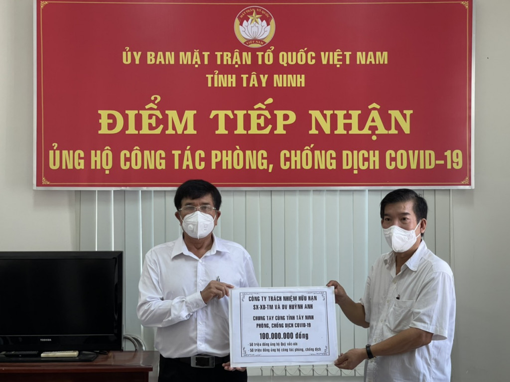 Ủy ban MTTQ Việt Nam tỉnh: Tiếp nhận ủng hộ công tác phòng chống dịch Covid-19